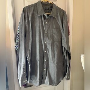 Van Heusen Men's Charcoal Button-Down Shirt